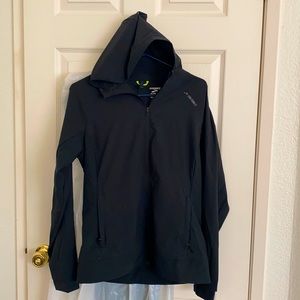 Brooks Canopy hooded running jacket
